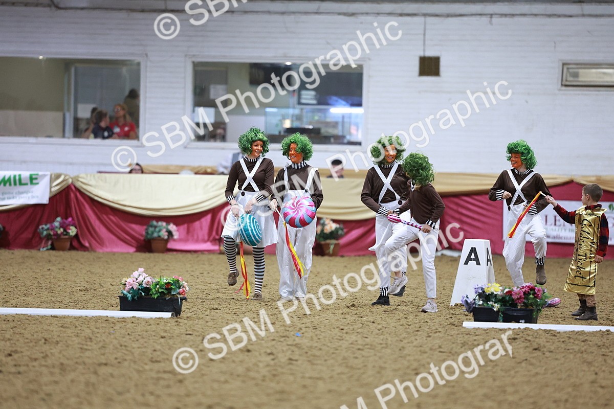SBM_10453 - Class 62 - Strictly Fancy Dress-Age
