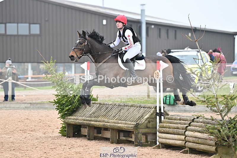 250118-140430-01418 - Cls 3A&B 90cm 13.20 to Coursewalk