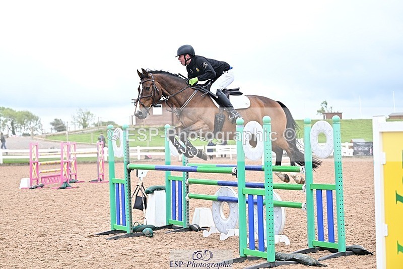 260520-135345-00711 - Cls 6 Foxhunter and 1.20m Open