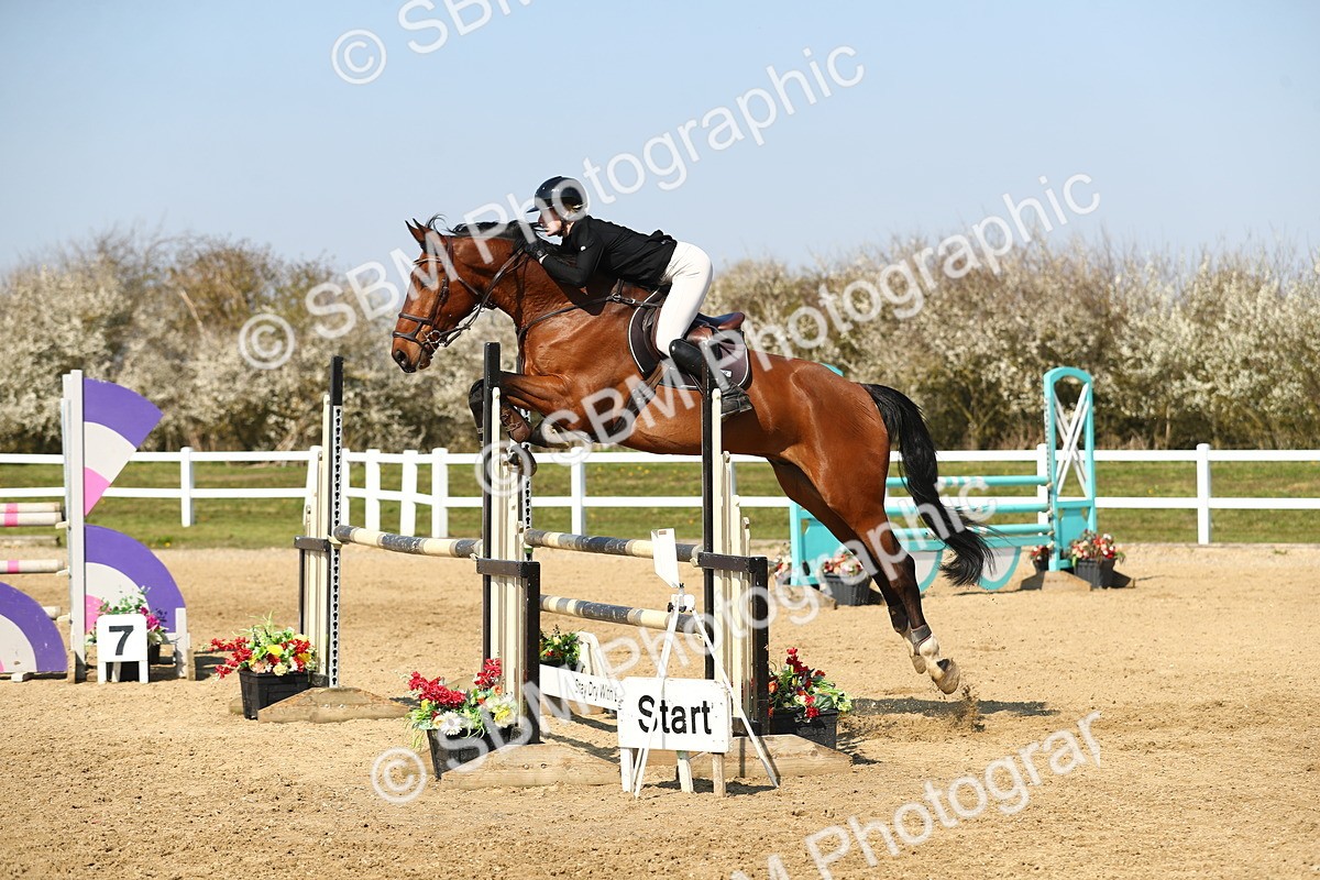 SBM_001216 - Class 4 - Senior Newcomers - 1.10m