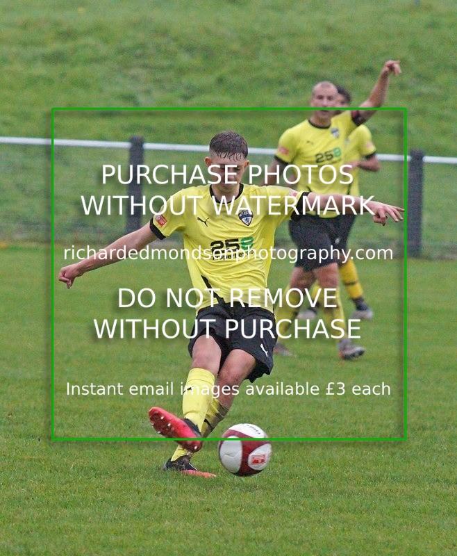 DSC02647 - Kendal Town v Yorkshire Amateurs (9/10/21)