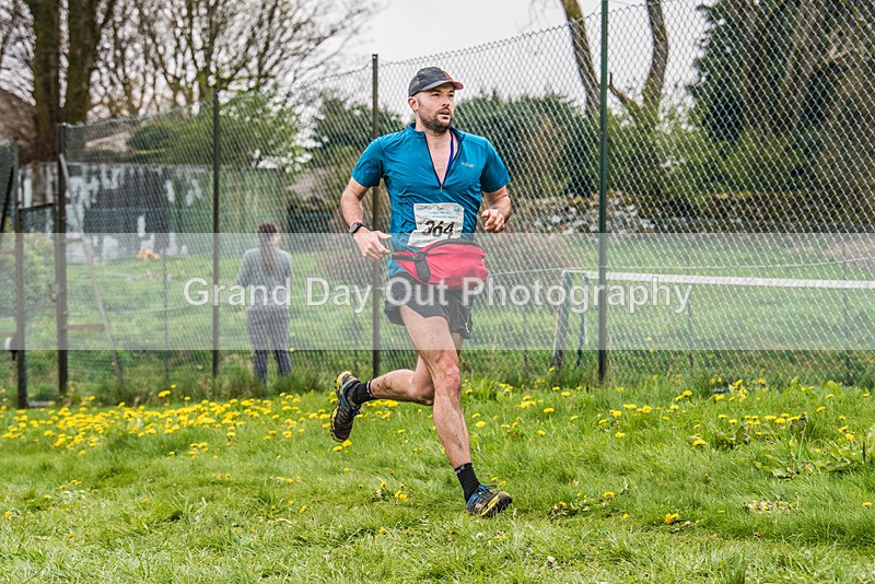 3 Peaks-2708 - The 3 Peaks Race - The Finish - Saturday 29th April 2023