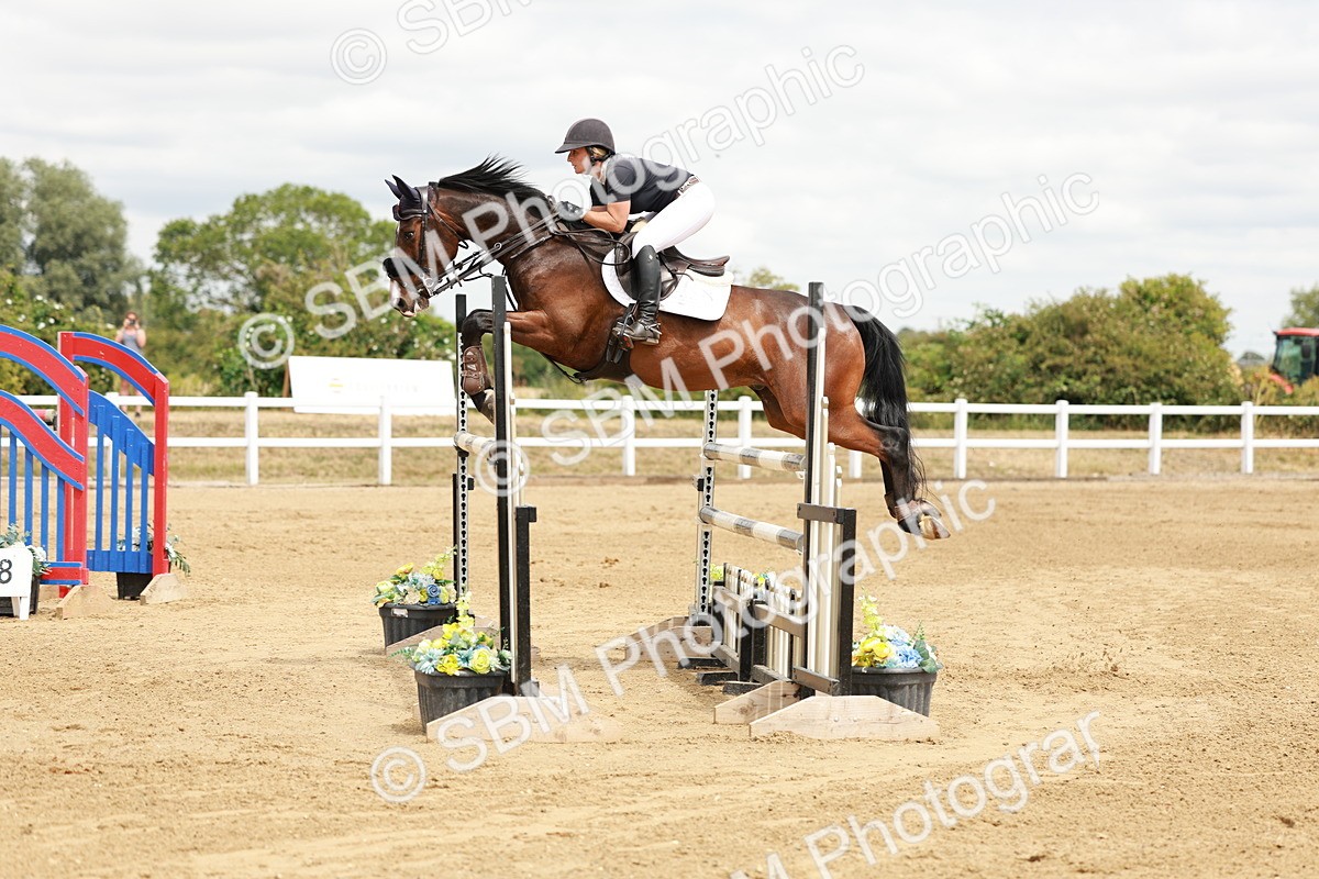 SBM_018960 - Class 21 - Senior Newcomers Championship 2d Rd
