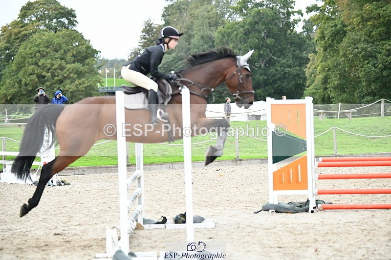 251004A-173611-02522 - Classes 12 & 13 90cm