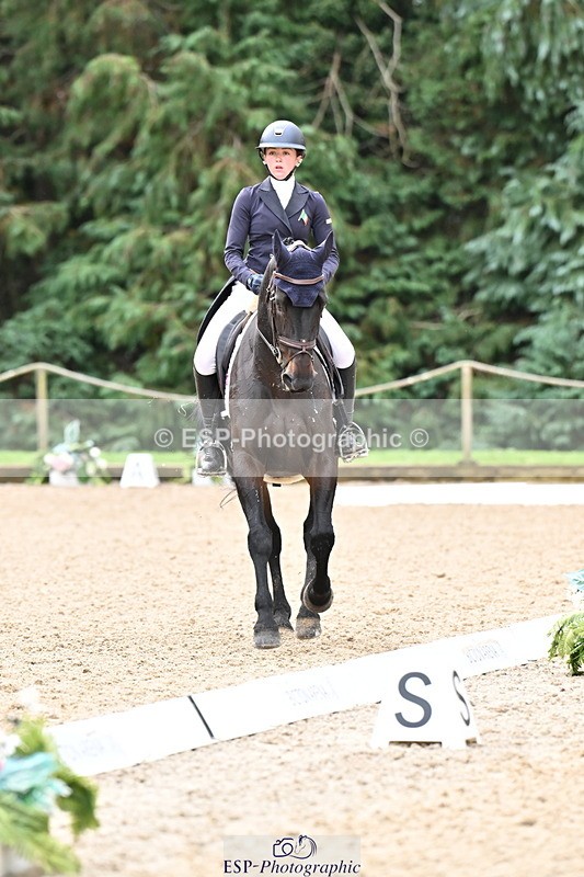 251023A-115006-01791 - C-230-Ciara.O.Connor