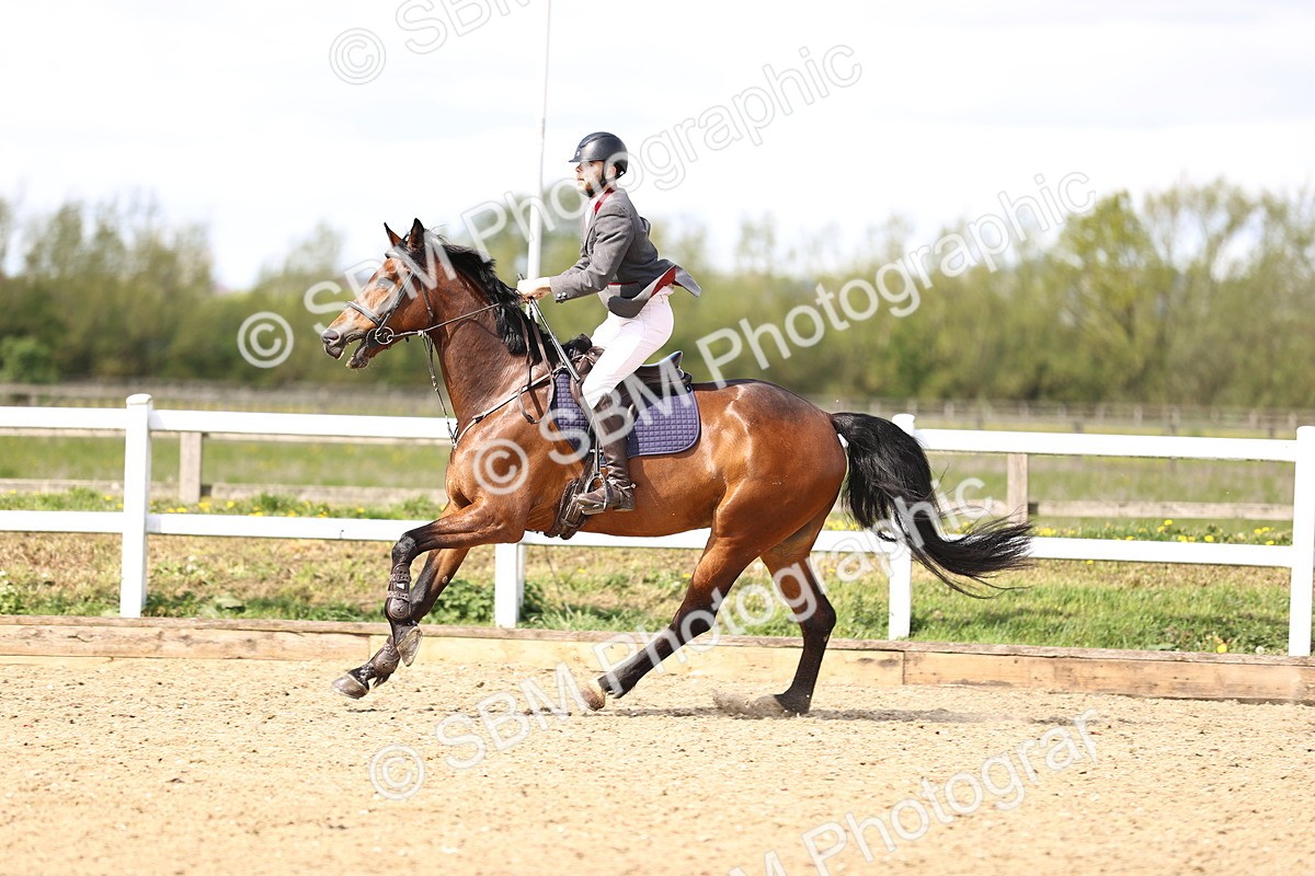 SBM_003686 - Class 16 - Senior Discovery - 1.00m