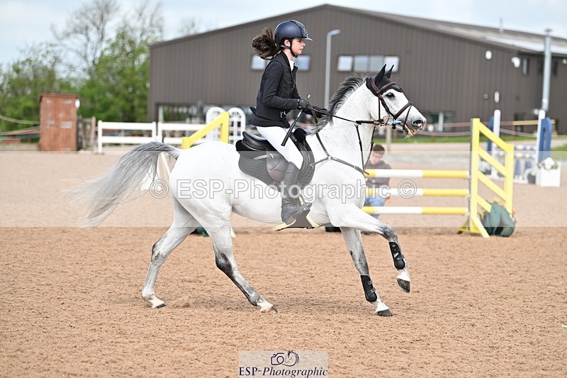 240506A-124635-08802 - Cls 5 Pony Foxhunter & 1.10m Open