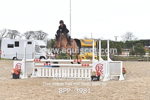 BPP_3981 - CLASS 4 FRI Senior Discovery/ 1m Open