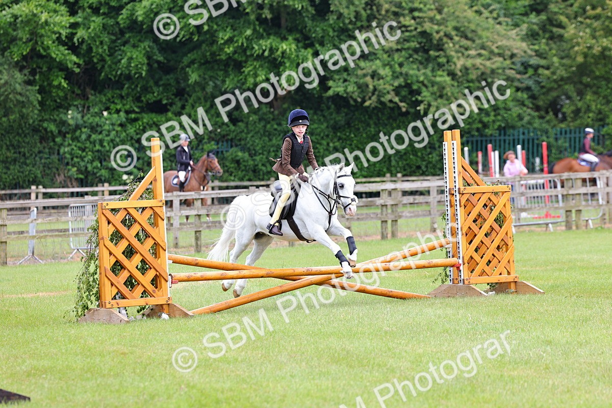 SBM_09505 - Class 44-45 - LIHS BSPS Open Nursery and Cradle Stakes