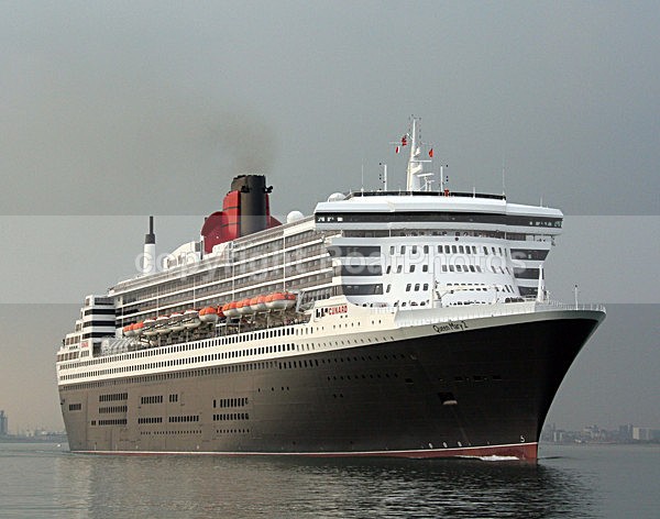 060512 QUEEN MARY 2 IMG_6395 - 2006 Photos
