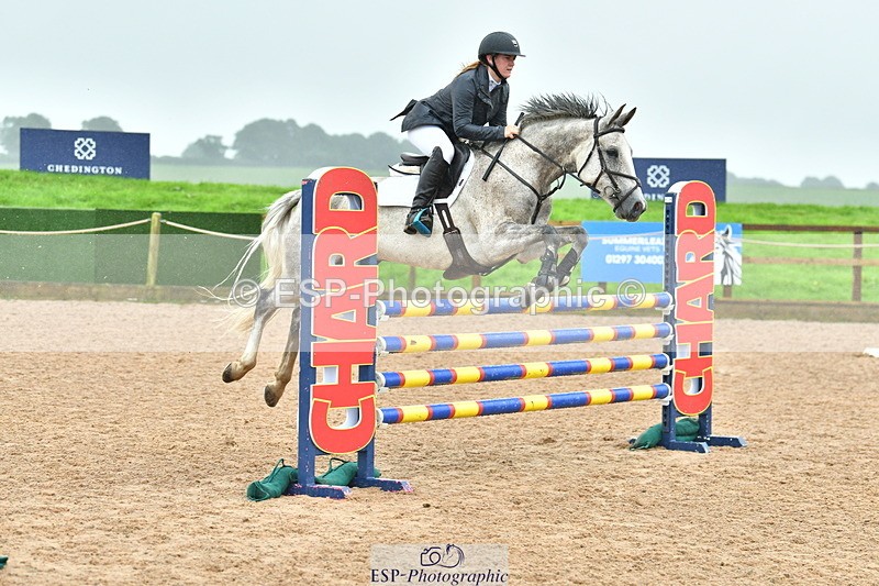 230805A-104236-00186 - Cls 2 Snr Newcomers & 1.10m Open