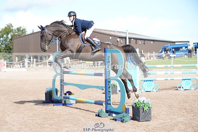 250913-105648-06281 - Cls 14 Snr Newcomers