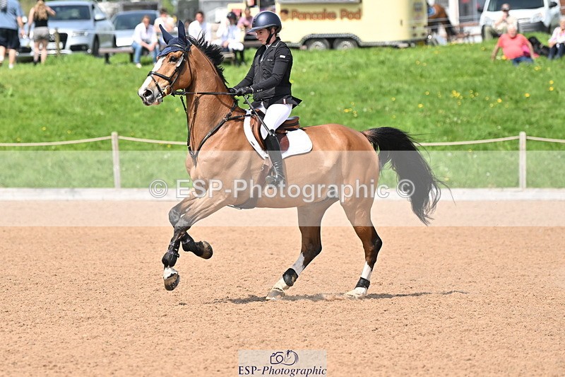 240510A-142231-08010 - Cls 23 Talent Seeker Inc 7yr old 14.10 to Finish