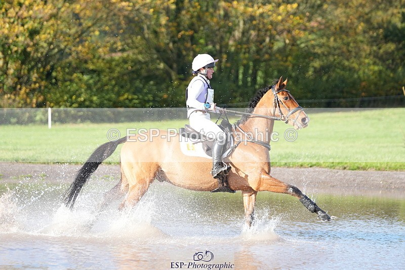 251024A-104647-06912 - A-005-Safia.Woodward