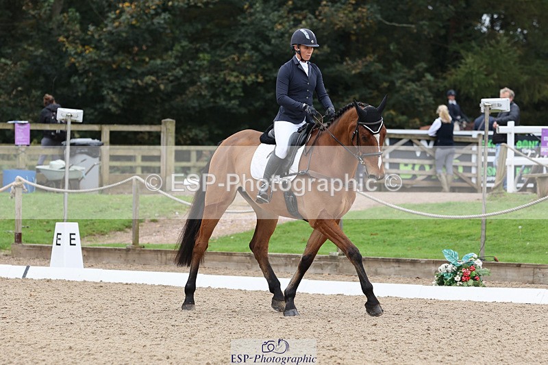 241024-120512-01824 - 148-Courtney.Romcke-ROMA.VICTOR