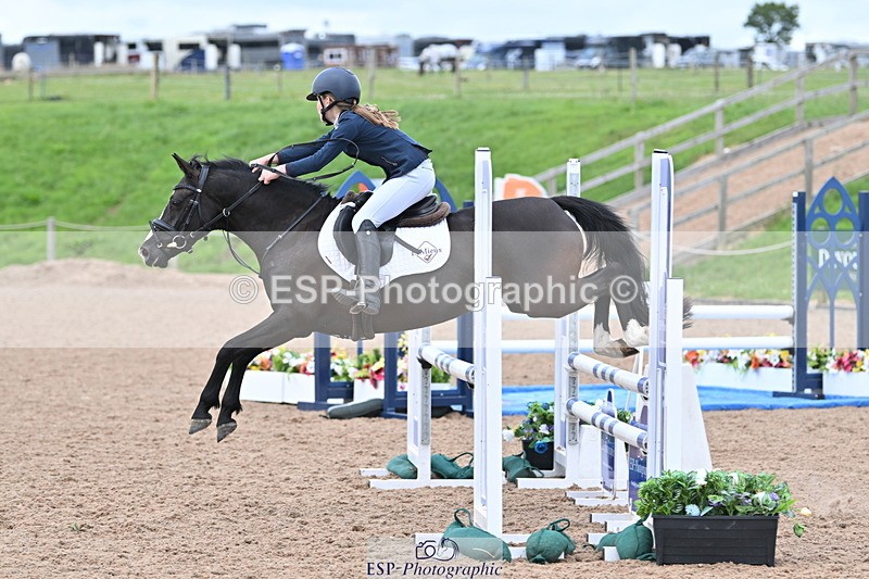 240628A-165223-01566 - Cls 5 Stepping Stones 128cm + 138cm