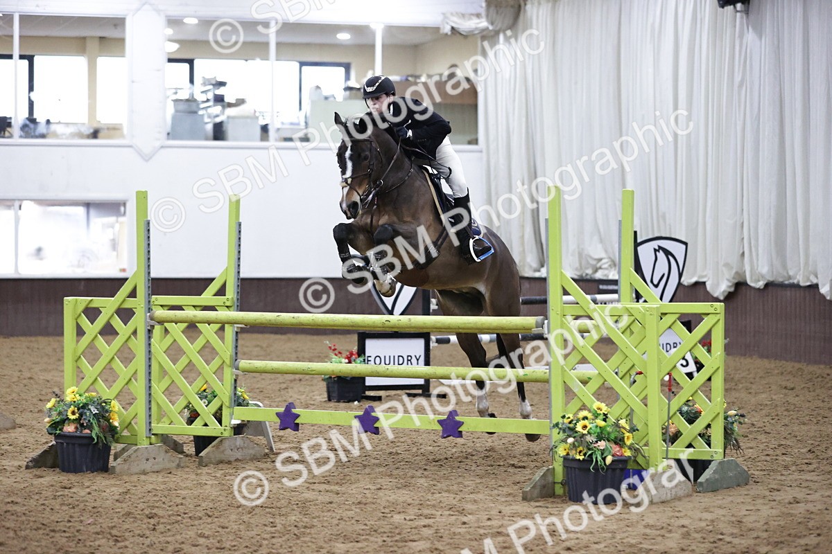 SBM_001372 - Class 4 - Senior Newcomers/ 1.10m Open