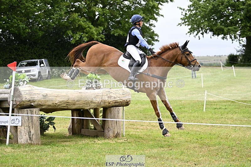 250524A-114053-09583 - B-307-Rosalind.Canter-SILVESTERS.FINESSE