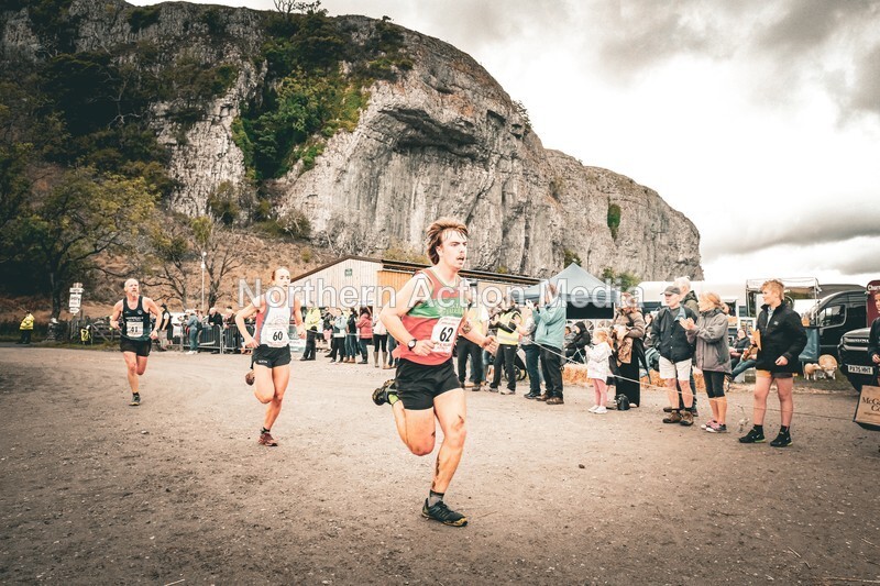 DSCF6973 - Kilnsey Crag race
