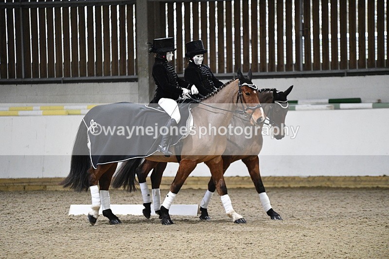 WJ5_9730 - Time 13:04 to 13:41 Fancy Dress DTM