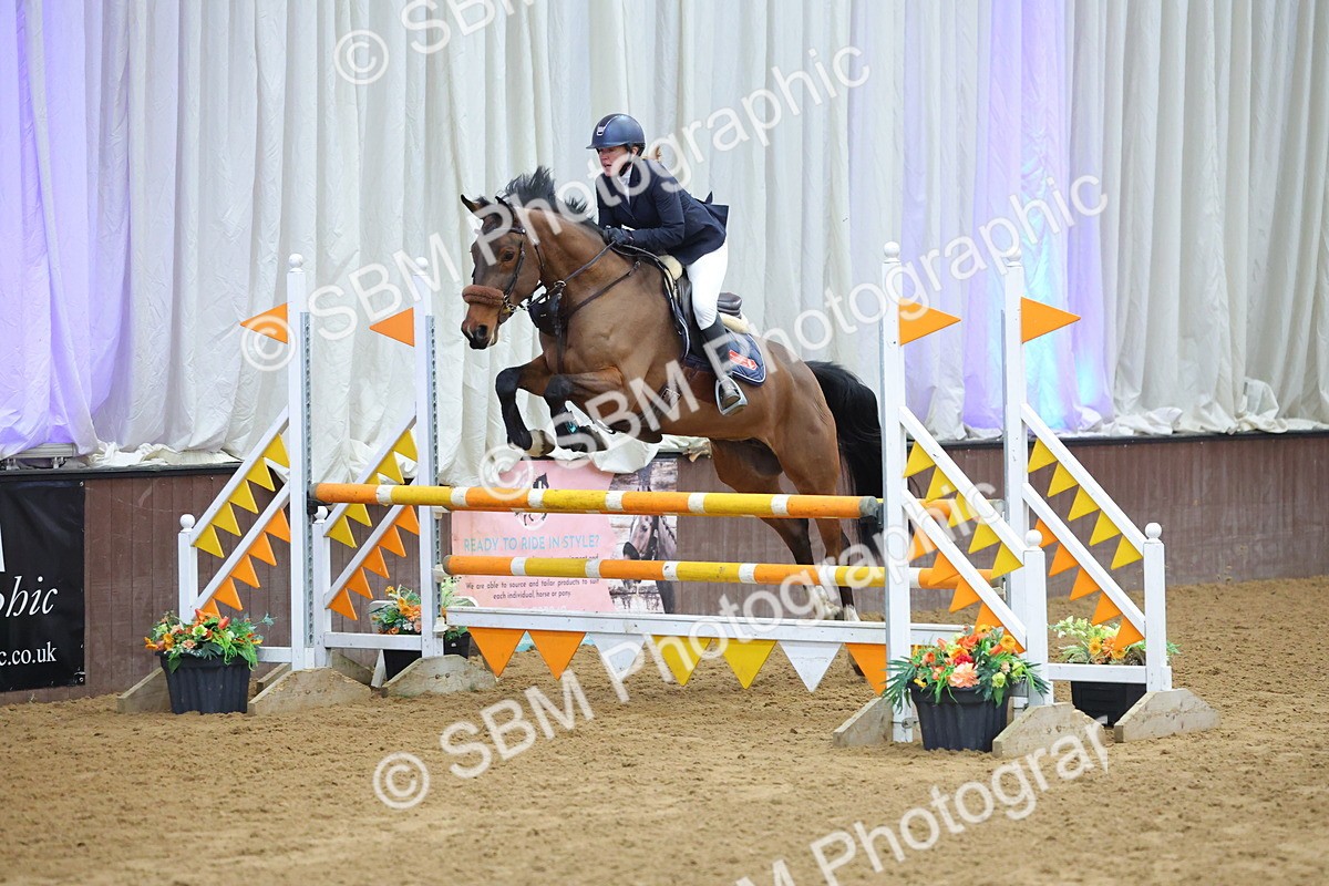 SBM_009964 - Class 21 - Nupafeed Supplements Senior Discovery/ 1m Open - First Round (1.00m)