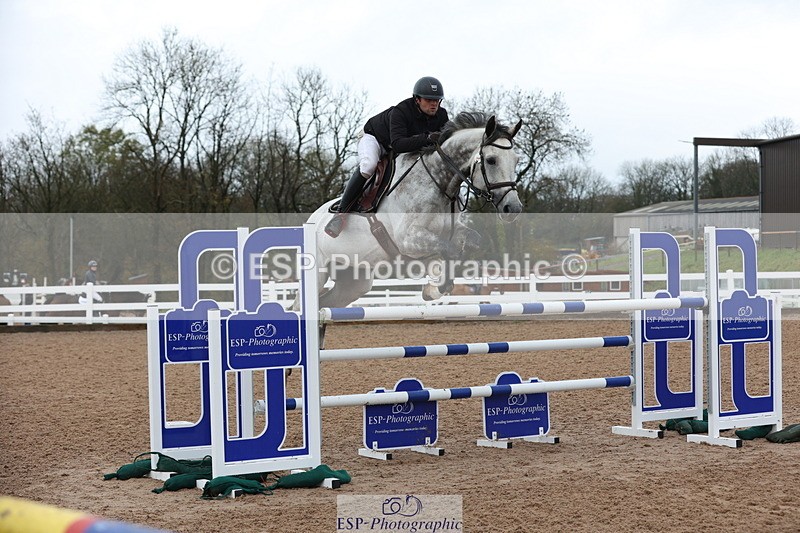 231112A-142924-04836 - Cls 21 Foxhunter & 1.20m Open
