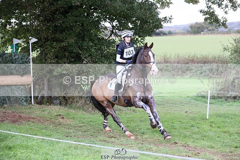 231020-134722-09180 - 103-BEECH.HILL.KIKO.CLOVER-Harriet.Blair-XC