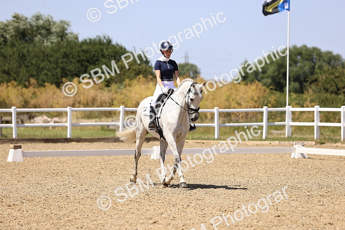 SBM_012137 - Novice 5 - 13.05-14.36