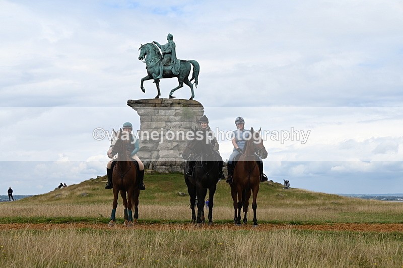 DSC_7556 - Time at Statue 13:16 to 13:52