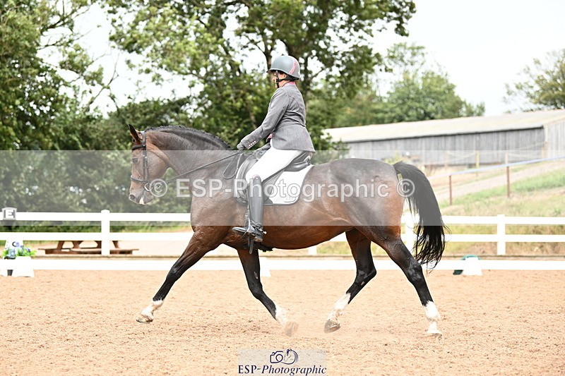 240815A-141222-01971 - 295-Zara.Bassett-Croon.Gravin