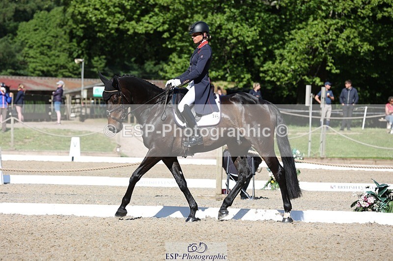 230526-092649-05074 - 355-JASON_KING-Izzy_Taylor-WEDTrotUp+DR