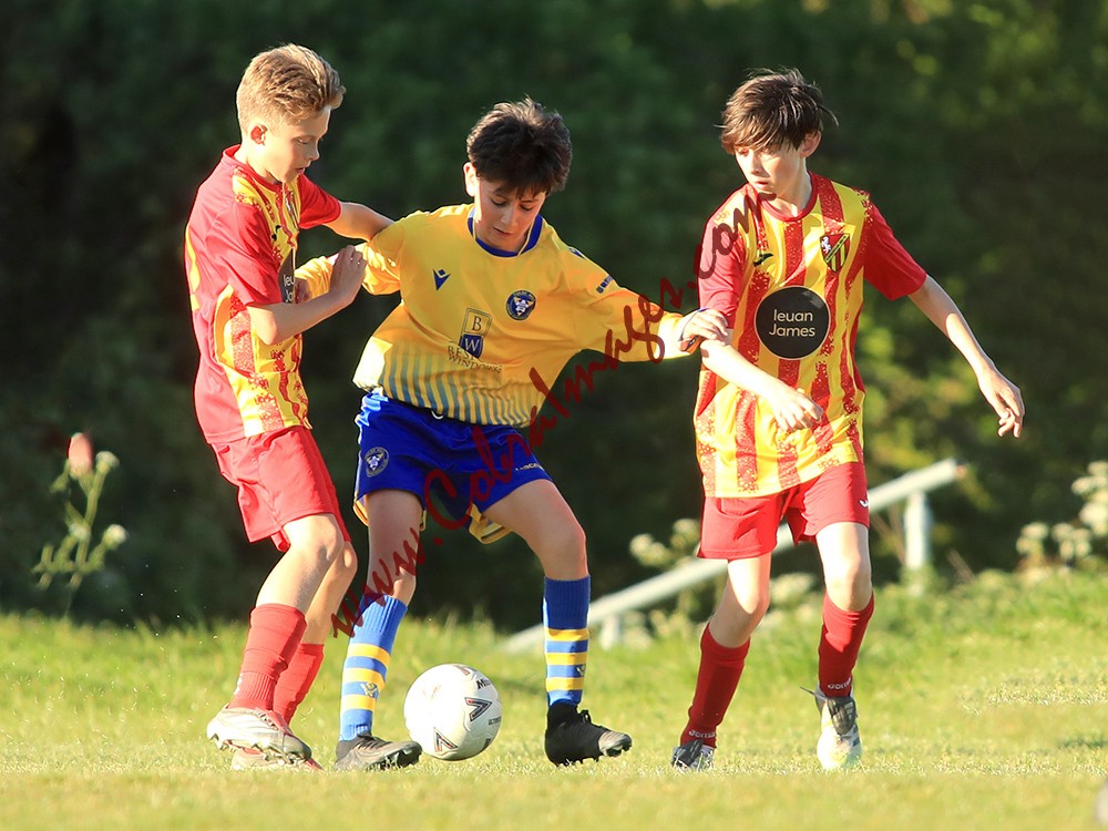 0038_1DXL - Farnborough OBG Under 13s Mustangs 0  Tulse Hill U13s 0