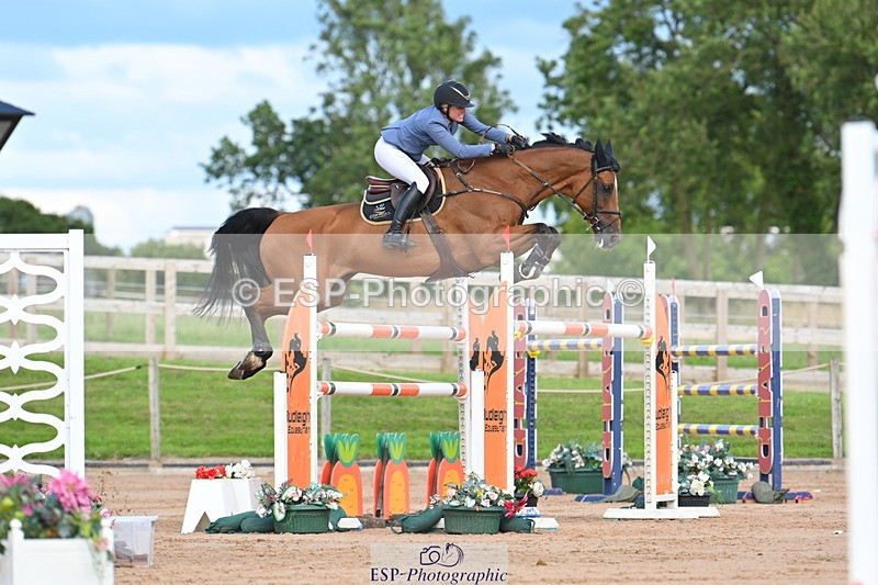 230721A-171634-08063 - Cls 10, 2 Star Big 1.45m Break to End