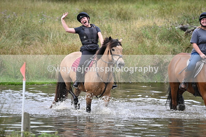 WJ7_2294 - Time at Water 11:14 to 11:36