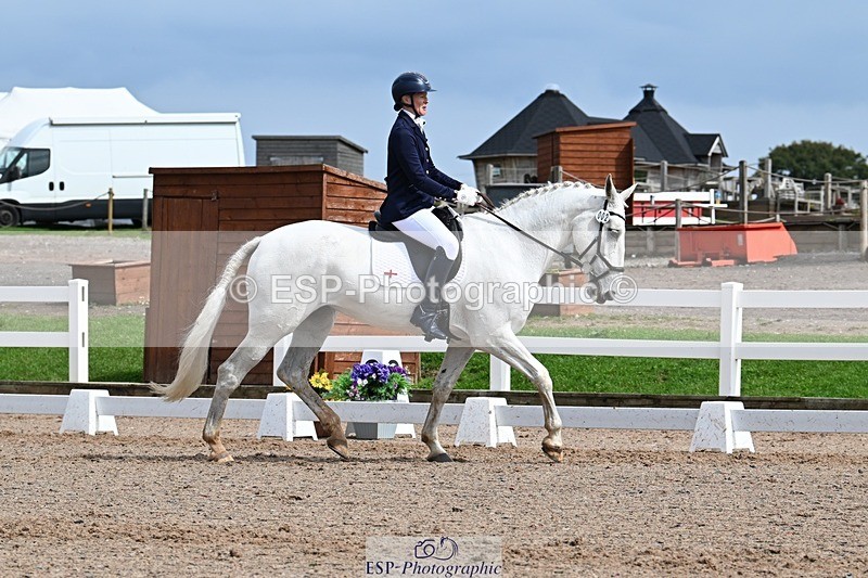 250907-131338-10022 - 002-Claire.JonesOwl.House.Rebel