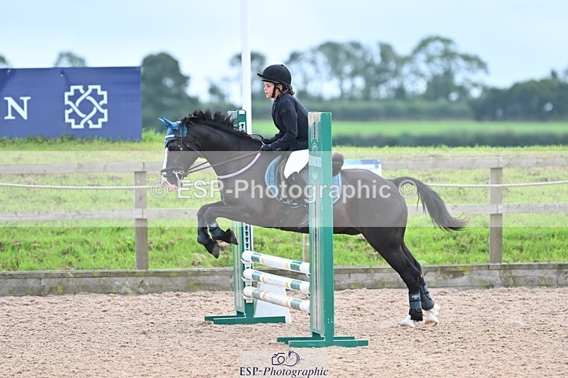 240813-155822-00124 - Clear round & 60cm