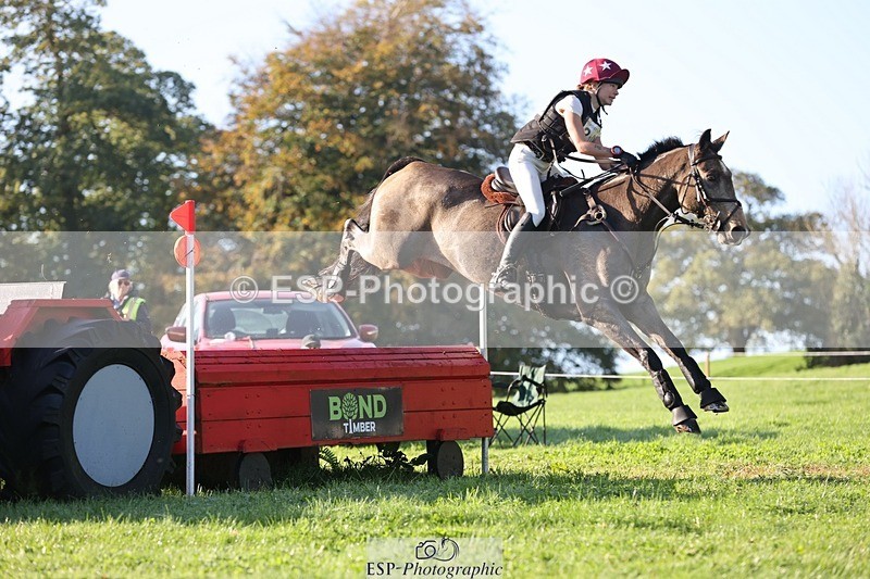 241026-094330-11361 - 319-Neve.Webber-MR.BUZZ