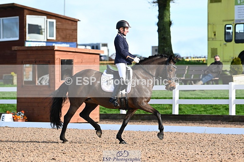 240218A-113745-06379 - 221-Alice.Peternell-Fourseasons.Sienna