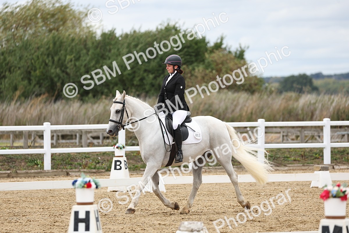 SBM_003705 - Class 8 - Novice 3 Champs