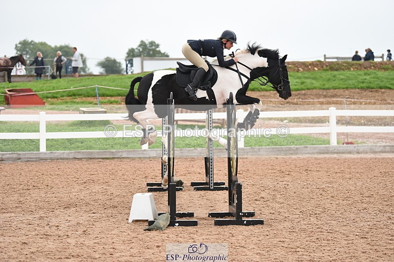 230902A-113852-00634 - Cls 8 1.05m Amateur Quali