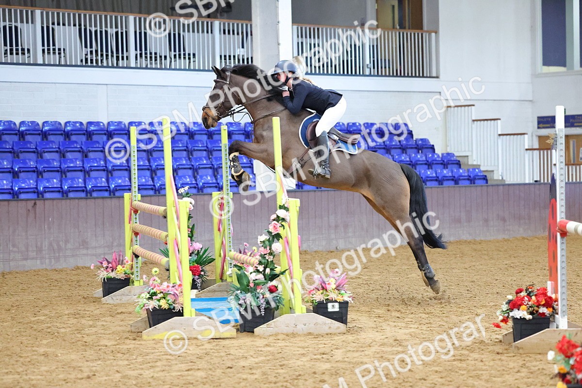 SBM_003142 - Class 15 - Senior Newcomers 1.10m