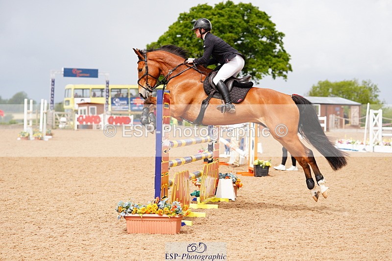 240526A-113214-07820 - Cls 26 Chard Equ 1.05m and 1.10m Grand Prix