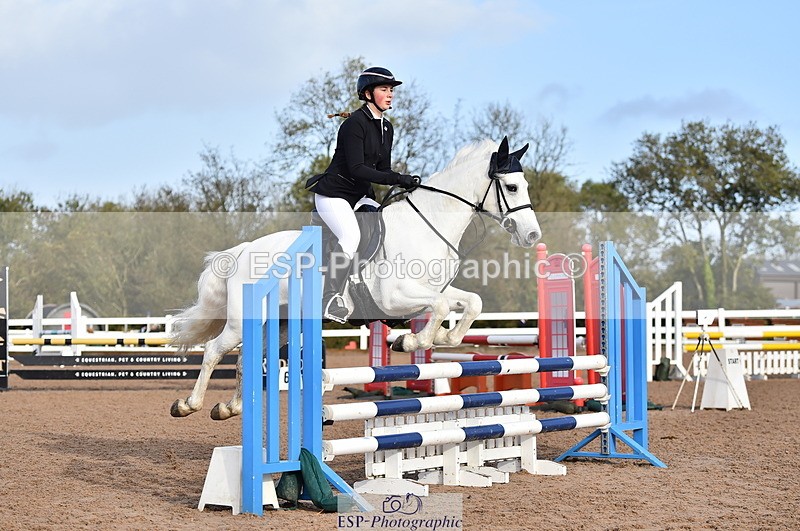 231028A-110628-00692 - Cls 2 British Novice & 80cm Open