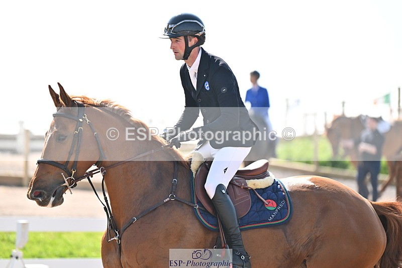 240509A-095151-00269 - Cls 1 British Novice and 90cm Open