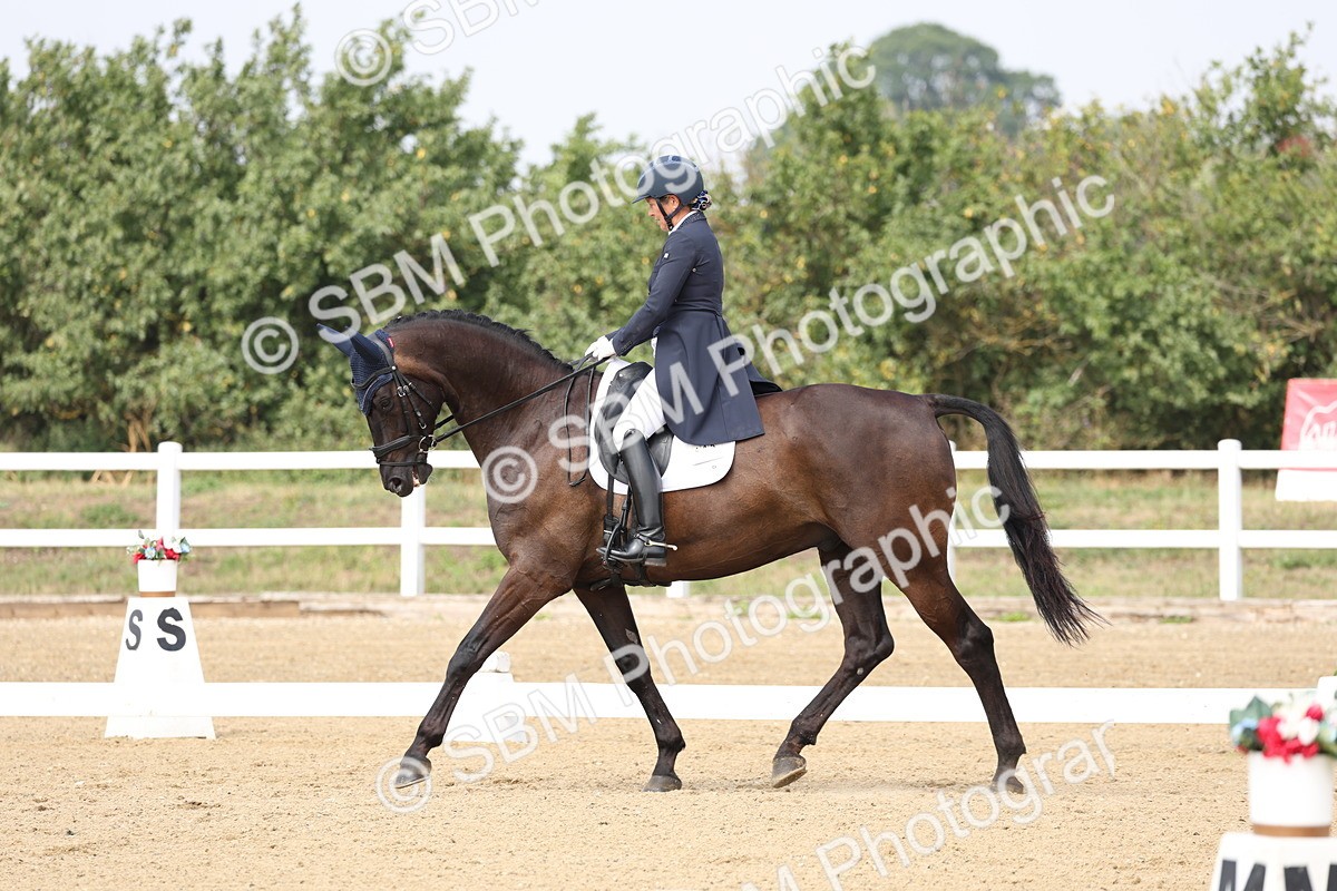 SBM_007294 - Class 9 - FEI INT I - 13.37-14.33