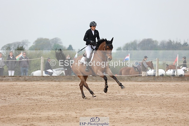 250424-115939-05160 - Cls 1 - 2 Star Small Tour