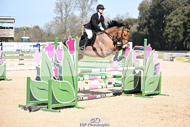 260321A-121103-00573 - 4 Snr 1m 05 Open