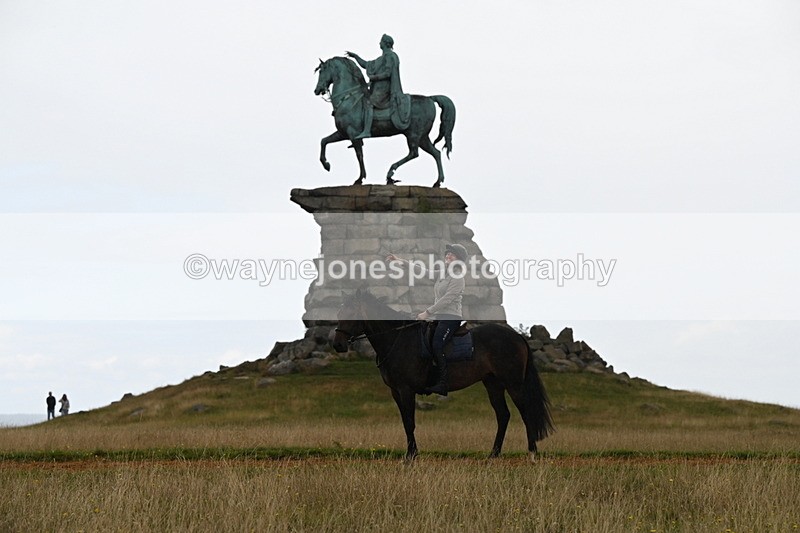 DSC_8309 - Time at Statue 13:52 to 14:33