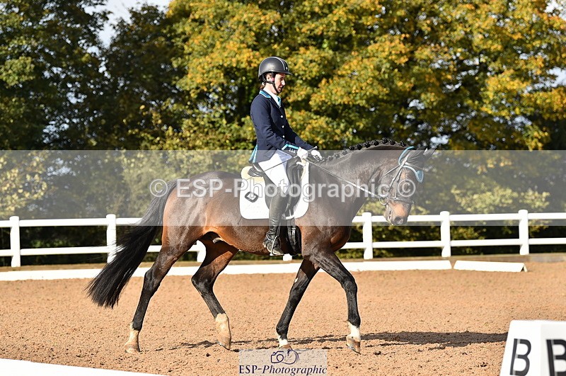 231104A-110516-01452 - Cls 5 Novice 37A