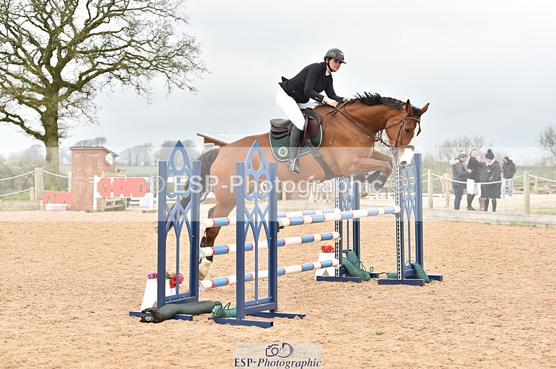 240331A-114048-00762 - 1.05m First Round